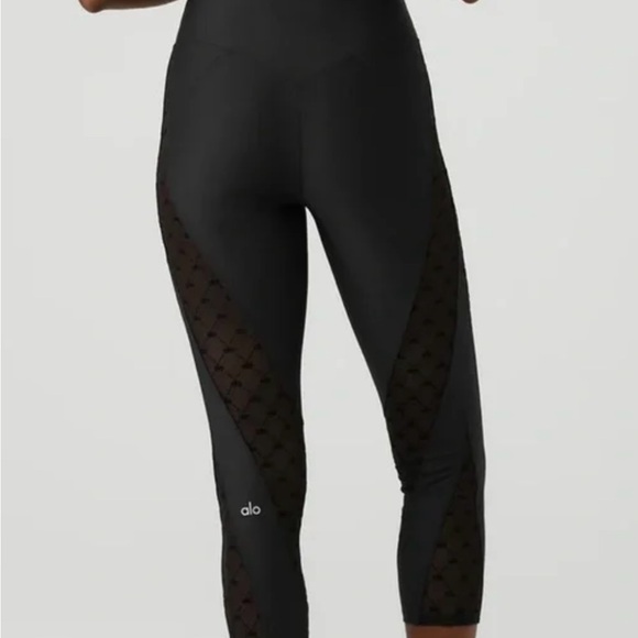 ALO Yoga Airlift Mesh High-Waist Celeste Capri Black Size M - Picture 4 of 7